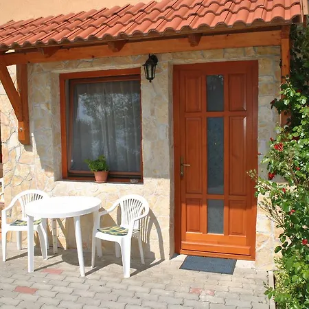 Apartment Mediterran Apartmanhaz